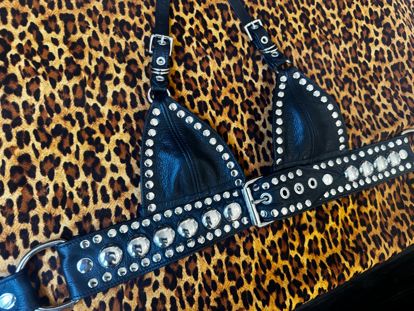 HELSTAR Halter Top