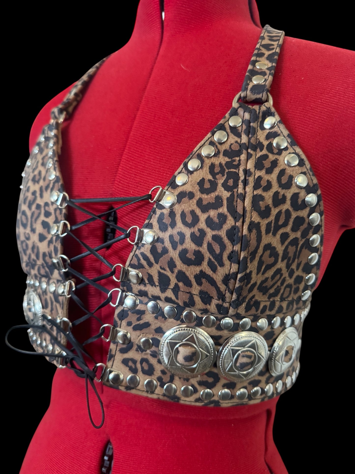BARBWIRE CHEETAH HALTER TOP
